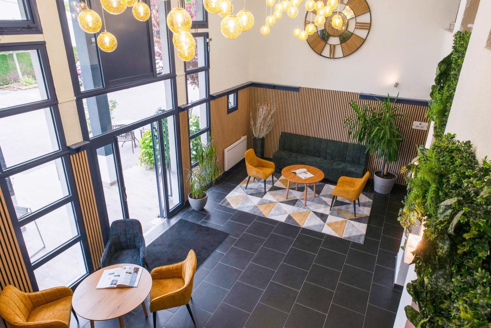 Hotel Kyriad Dieppe 锡河边的圣奥班 外观 照片